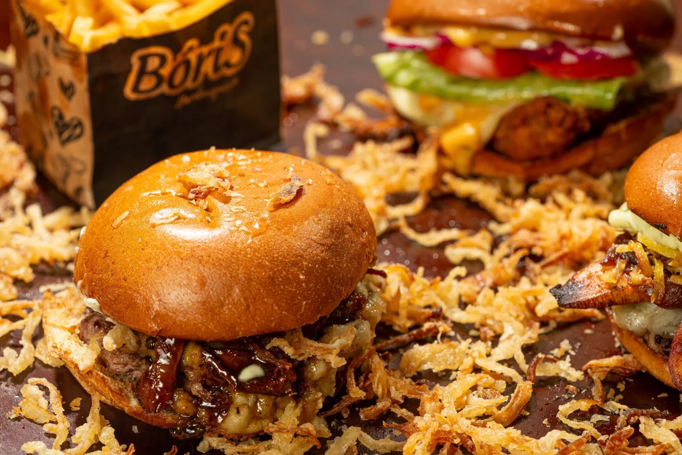 Hambúrgueres reais do Bóris Burgers em Itacaré